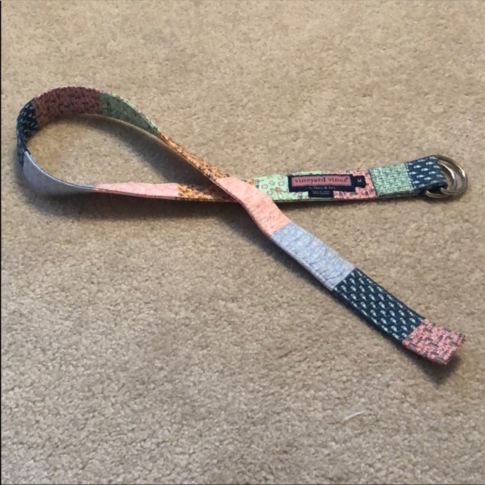 vineyard vines belt